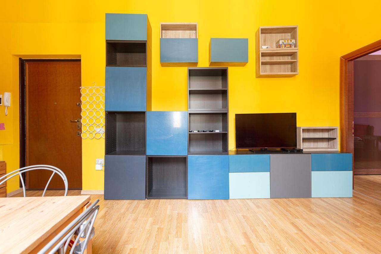 Milano Viale Umbria Colorful Apartment Ngoại thất bức ảnh